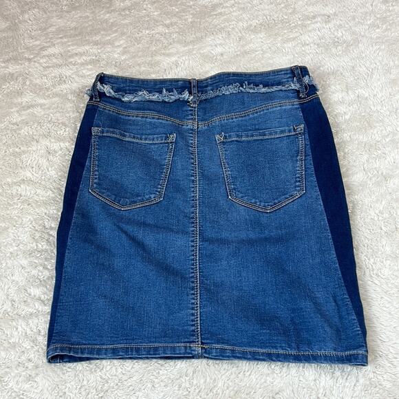 Black daisy fringe and color block denim jean skirt NWT, size 5 or 27 - Picture 10 of 11